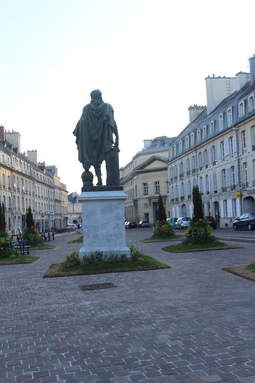 Appartement Proche Hippodrome Caen Zimmer foto