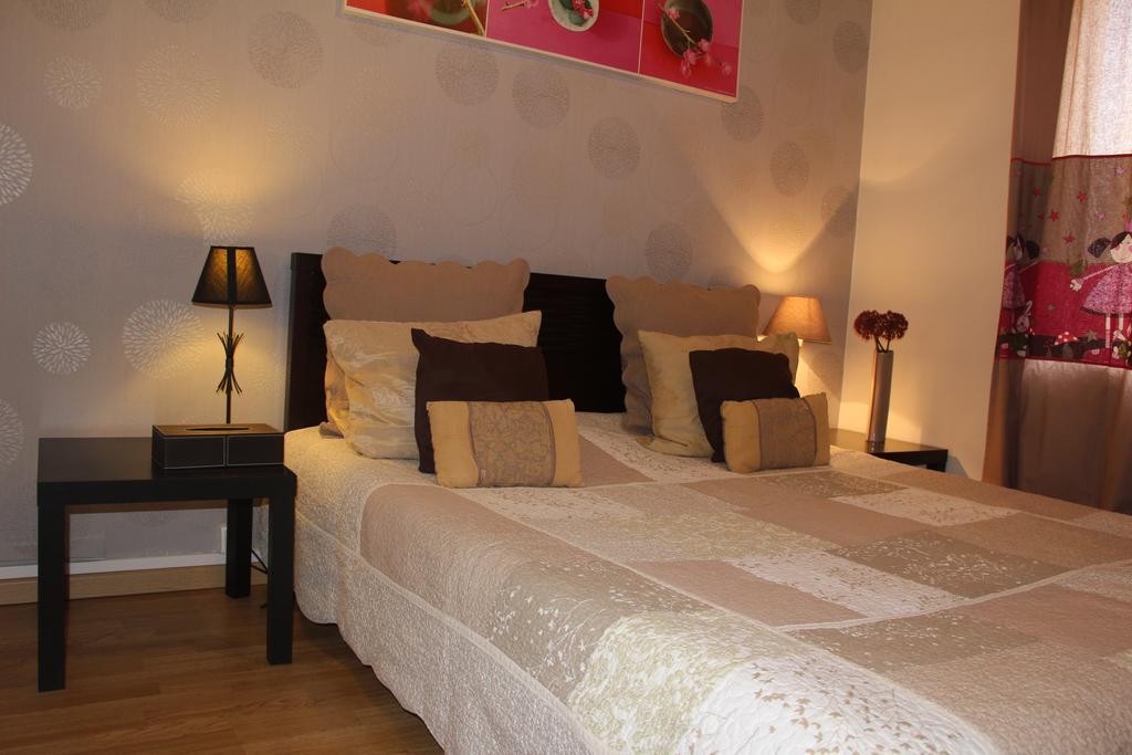 Appartement Proche Hippodrome Caen Zimmer foto
